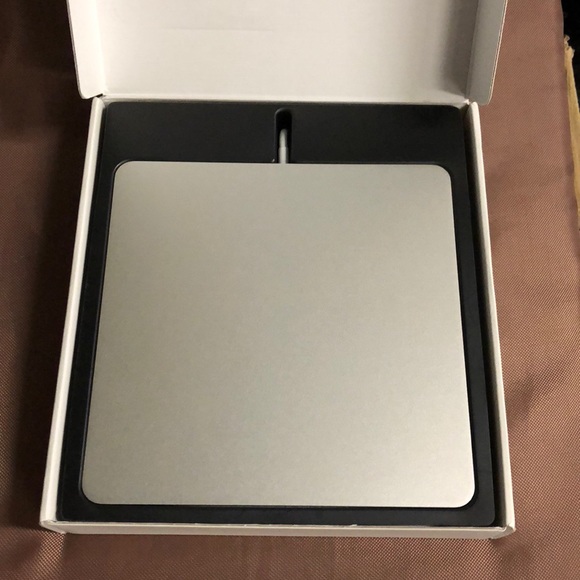 Apple USB SuperDrive NWT - Picture 2 of 5
